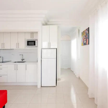 Sunset's Home: Sun, & Pool On A Heaven Of Calm *